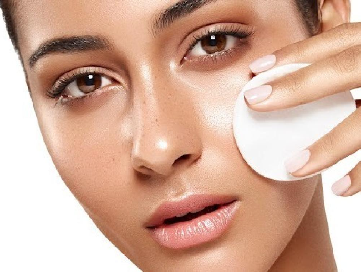 Beauty Ecommerce Brand case study — model applying skincare product